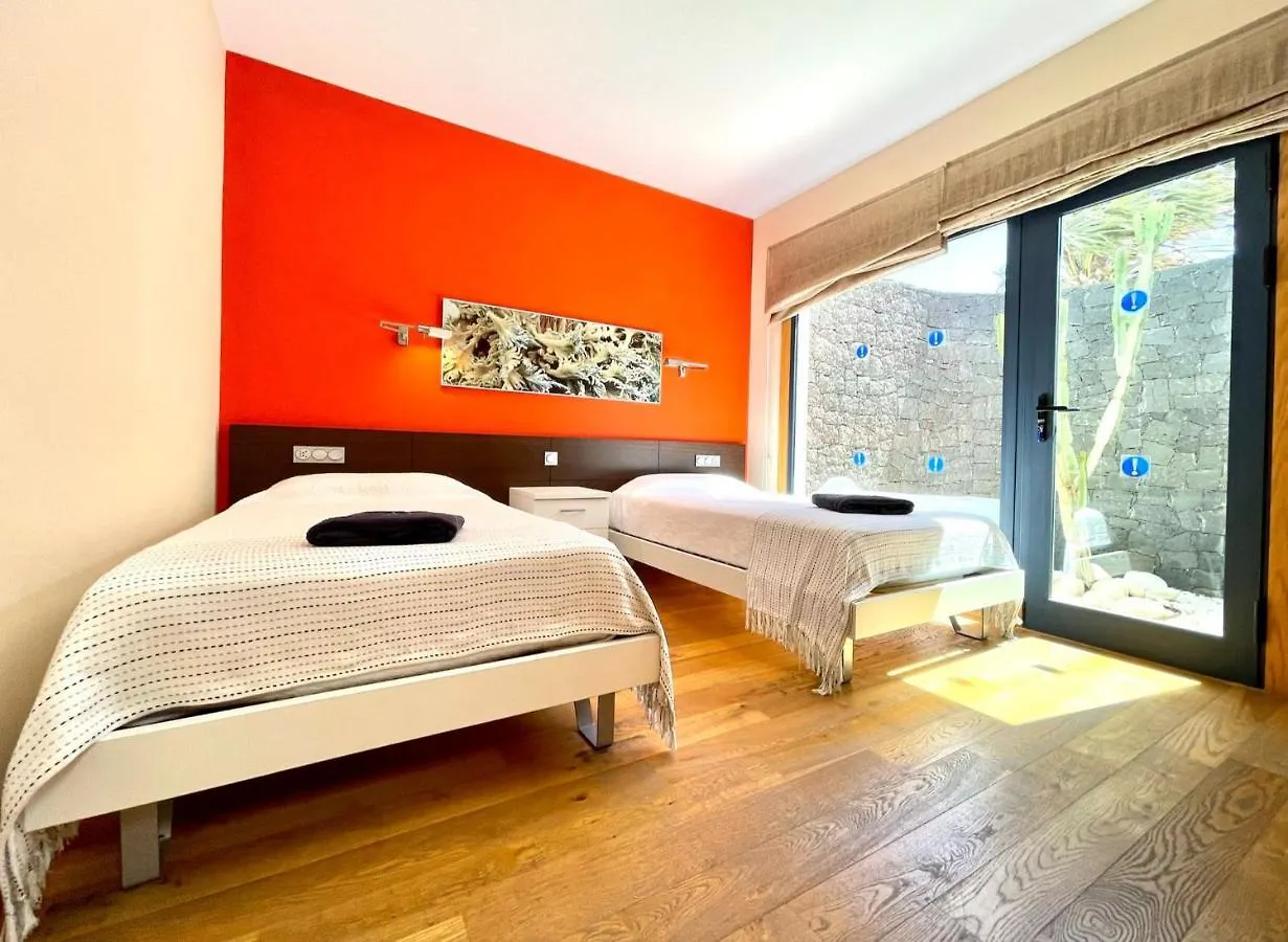Villas Mamma Mia Pool Heat Private & Jacuzzi Playa Blanca  Spain