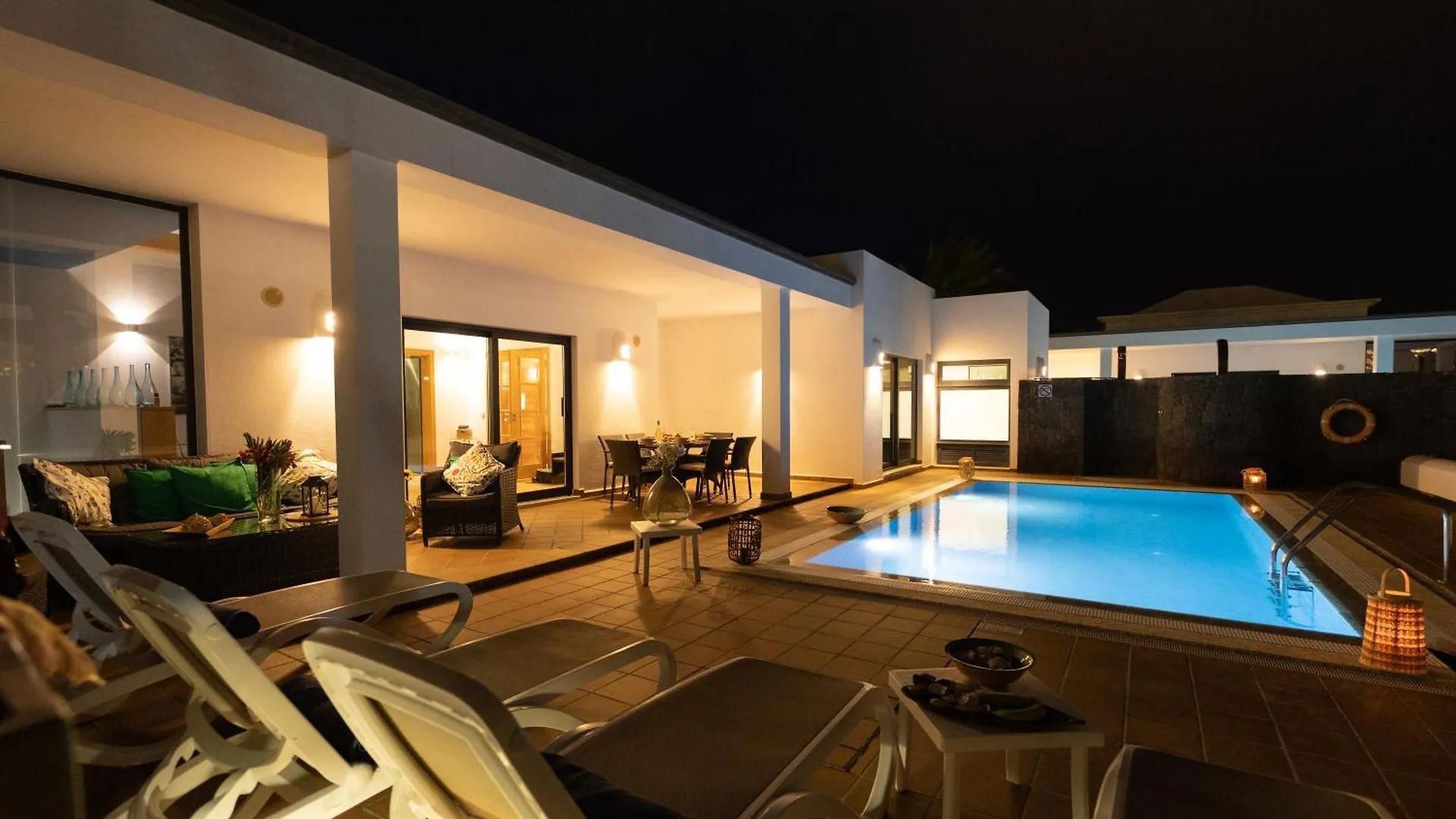 Villas Mamma Mia Pool Heat Private & Jacuzzi Playa Blanca  0*, Playa Blanca (Lanzarote) Spain